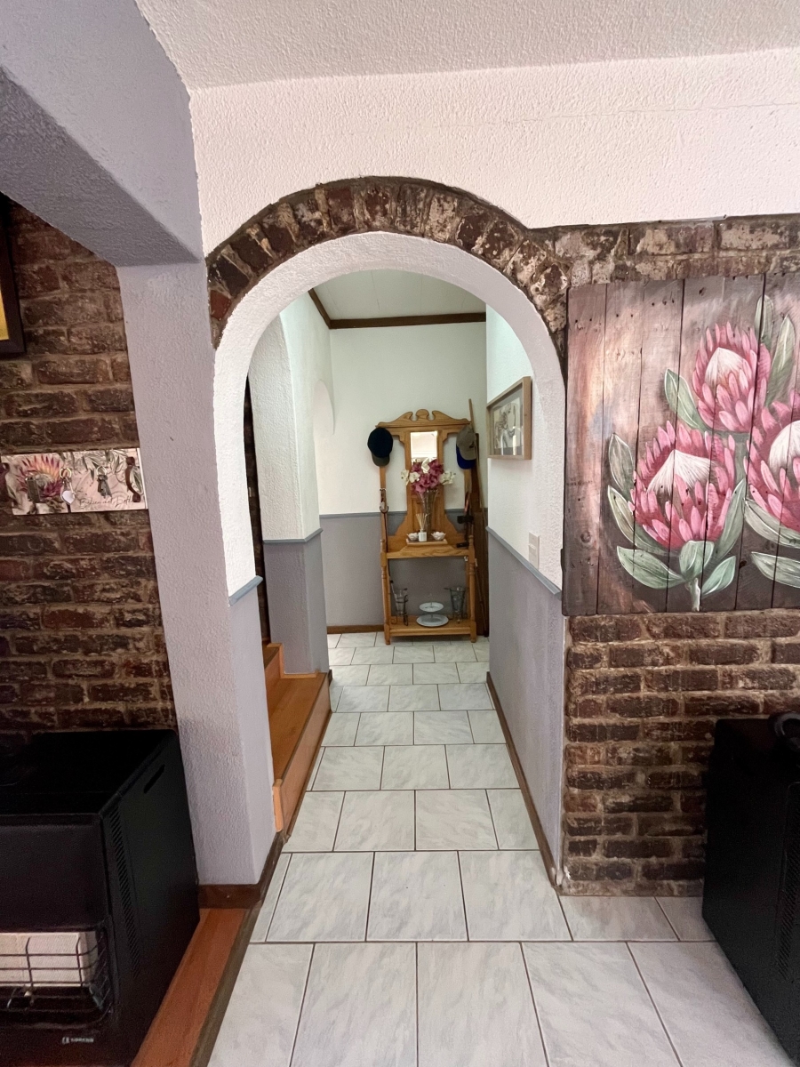 4 Bedroom Property for Sale in Wilkoppies North West